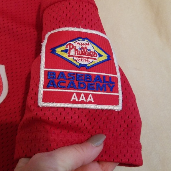 Phillies red baseball shirt - Picture 3 of 7